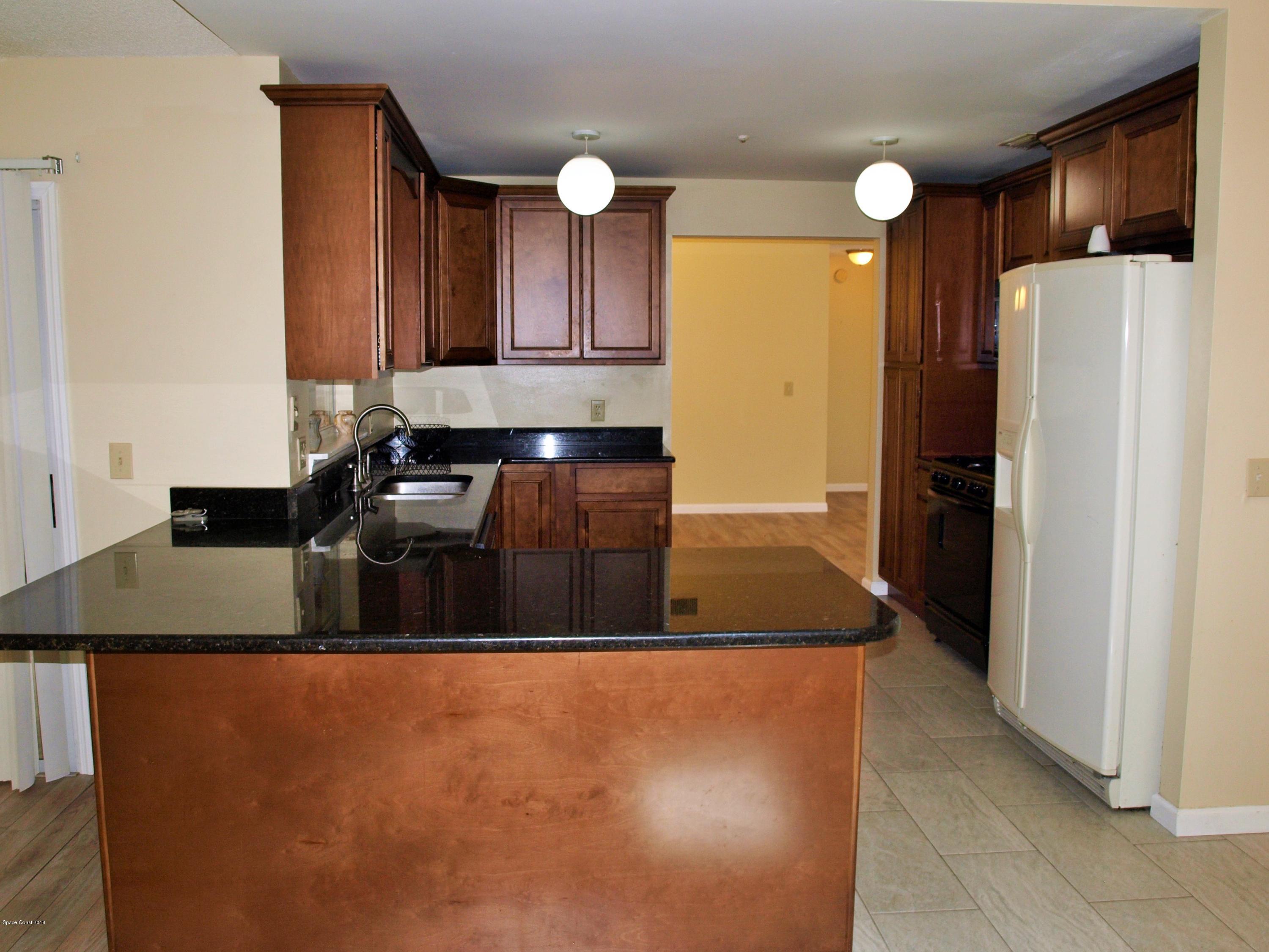 164 Oak Lake Road Melbourne, FL 32901 - Photo 11 of 35 Kitchen View