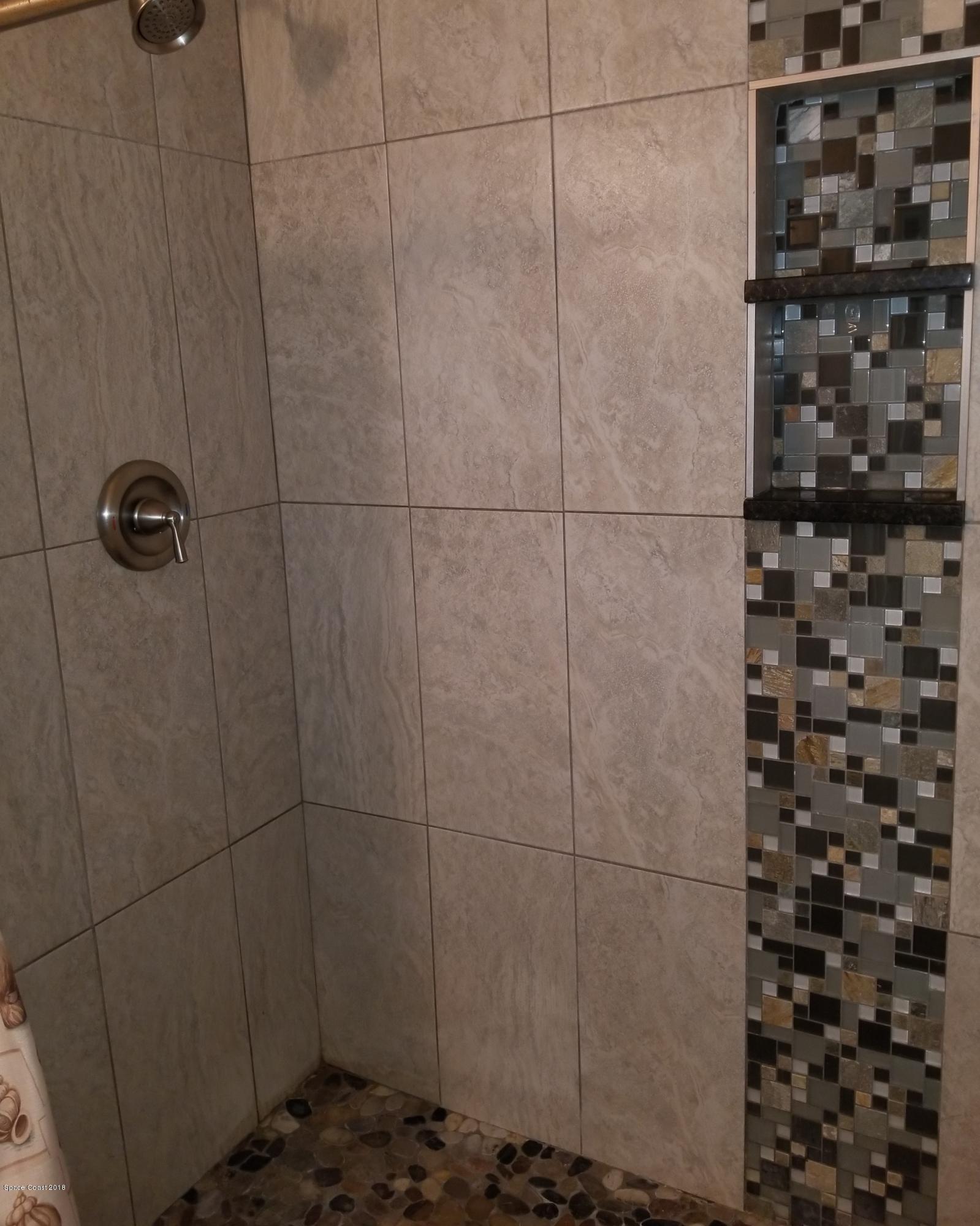 164 Oak Lake Road Melbourne, FL 32901 - Photo 24 of 35 20180601_141730 (2)