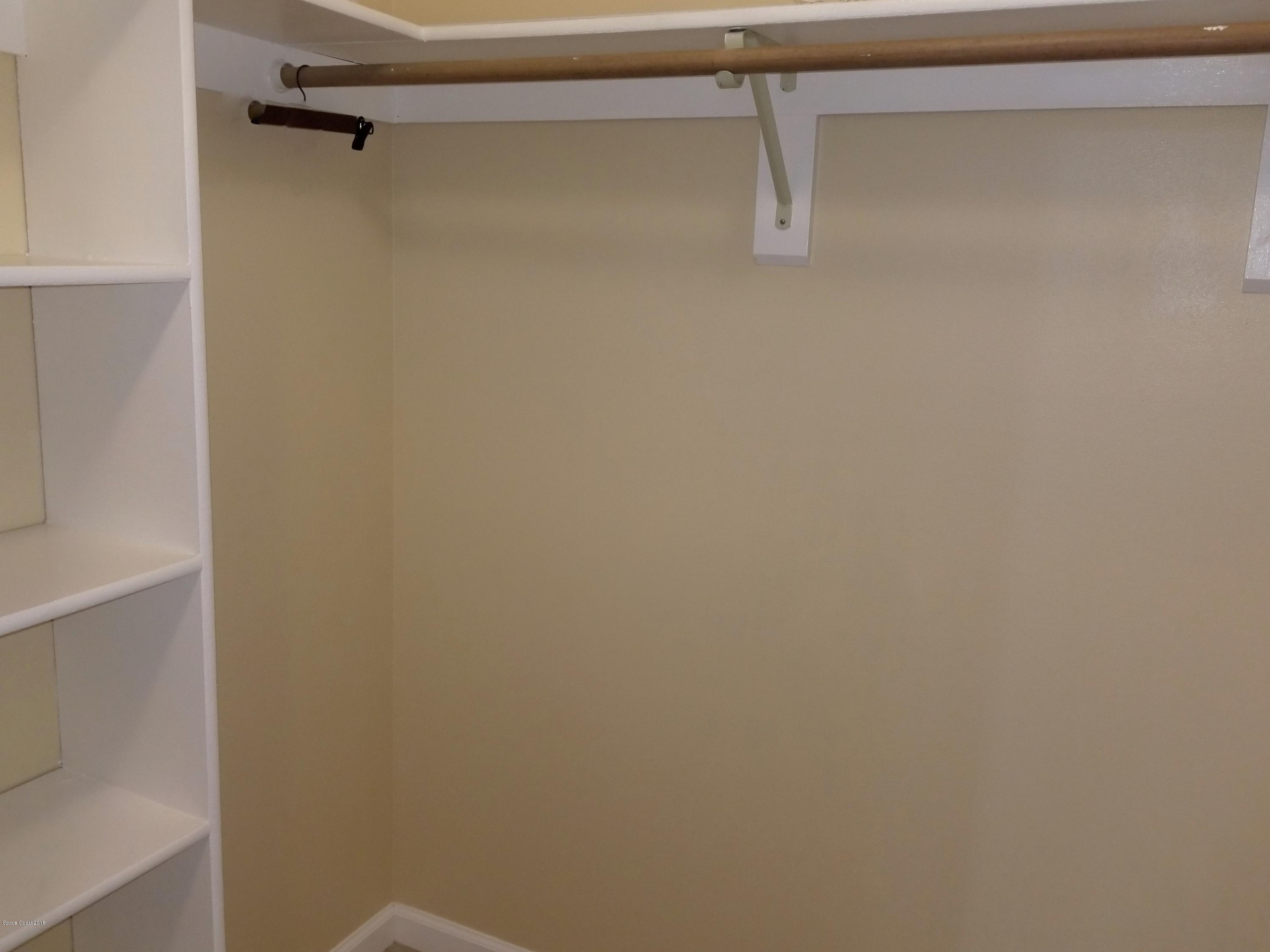 164 Oak Lake Road Melbourne, FL 32901 - Photo 27 of 35 Master Walk In Closet