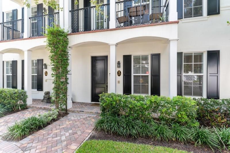 127 Madison Lane Delray Beach, FL 33444 - Photo 1 of 20 Exterior