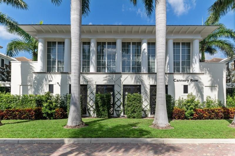 127 Madison Lane Delray Beach, FL 33444 - Photo 18 of 20 Clubhouse