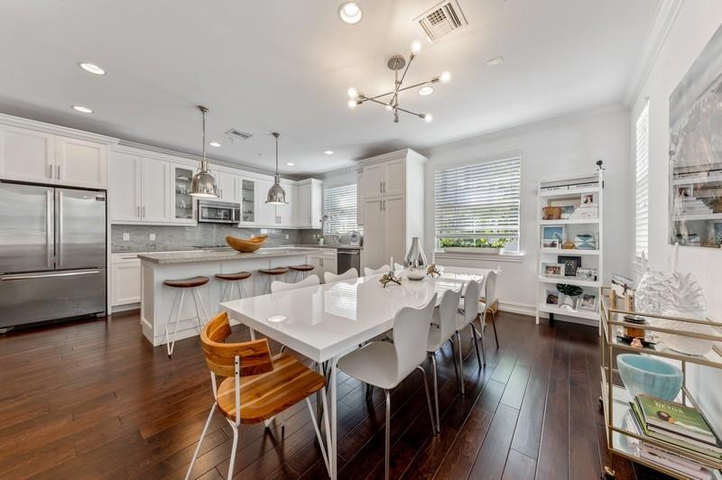 127 Madison Lane Delray Beach, FL 33444 - Photo 6 of 20 Kitchen