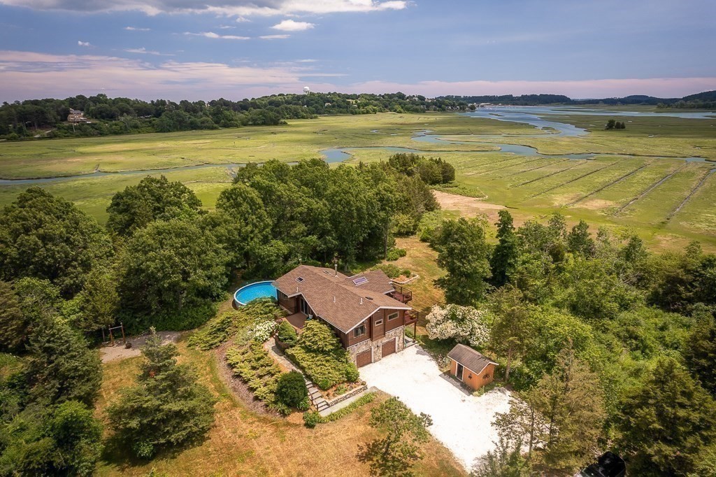 111 Jeffrey's Neck Road Ipswich, MA 01938 - Photo 3 of 34 Gallery Image 3