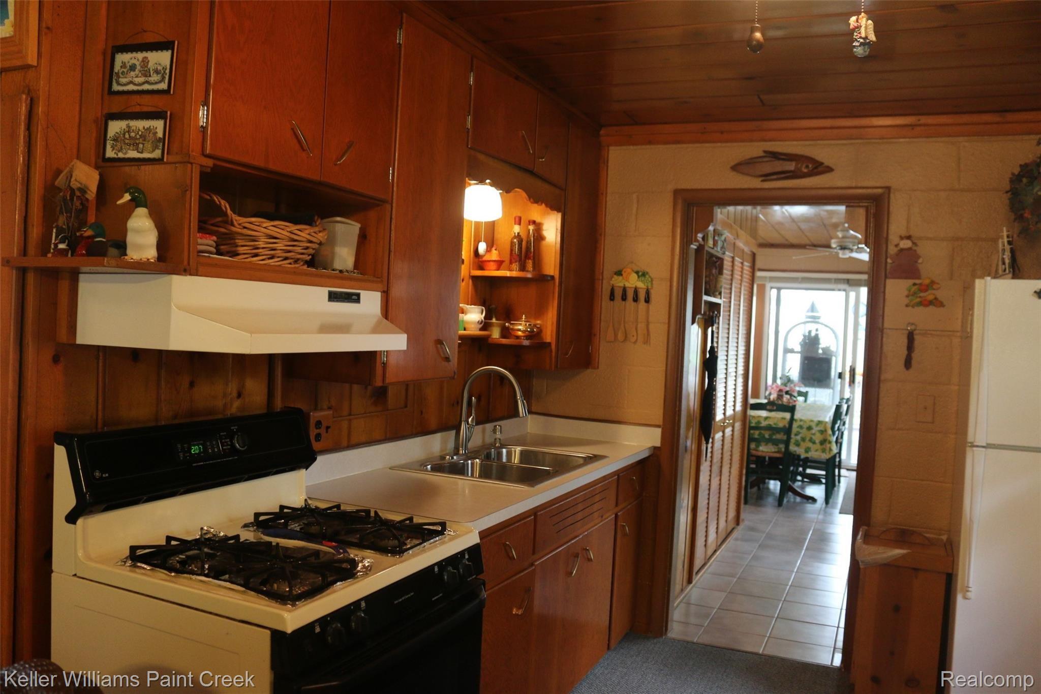 7378 Port Austin Road Caseville, MI 48725 - Photo 20 of 35 IMG_6230.JPG