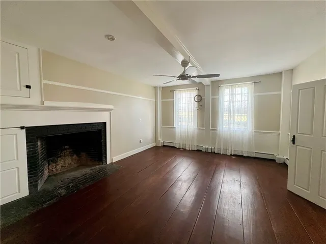 $2,195 | 4 Limerock Road, Unit 1, Smithfield, RI 02917