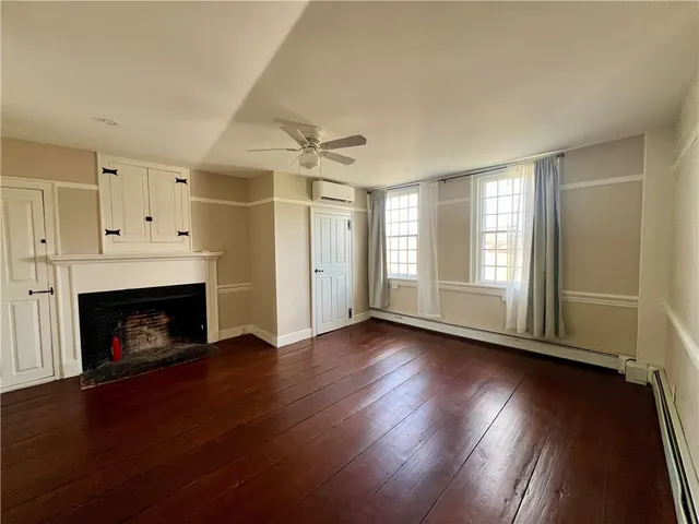 $2,195 | 4 Limerock Road, Unit 1, Smithfield, RI 02917