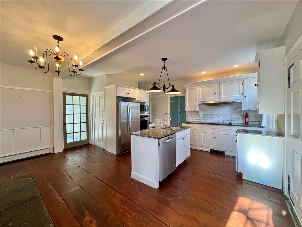 4 Limerock Road, Unit 1 Smithfield, RI 02917 - Photo 8 of 40