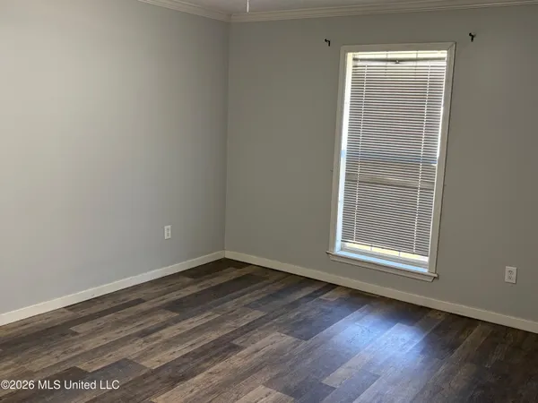$1,900 | 103 Live Oaks Boulevard, Pearl, MS 39208