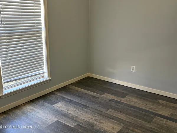 $1,900 | 103 Live Oaks Boulevard, Pearl, MS 39208