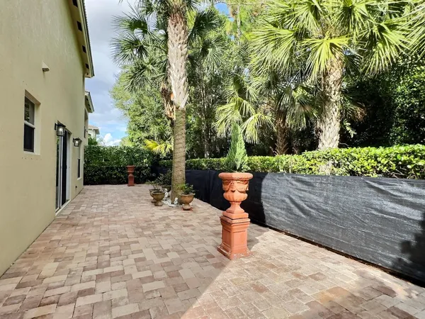 $5,995 | 9183 Nugent Trail, West Palm Beach, FL 33411
