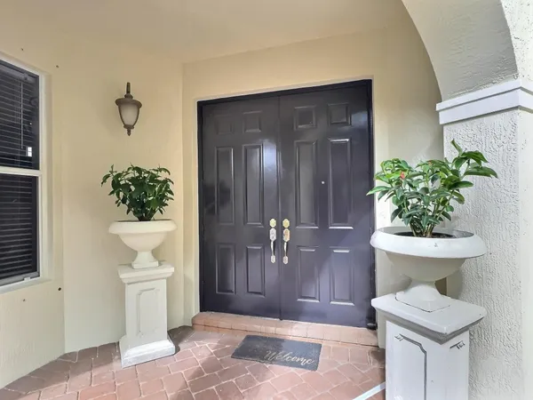$5,995 | 9183 Nugent Trail, West Palm Beach, FL 33411