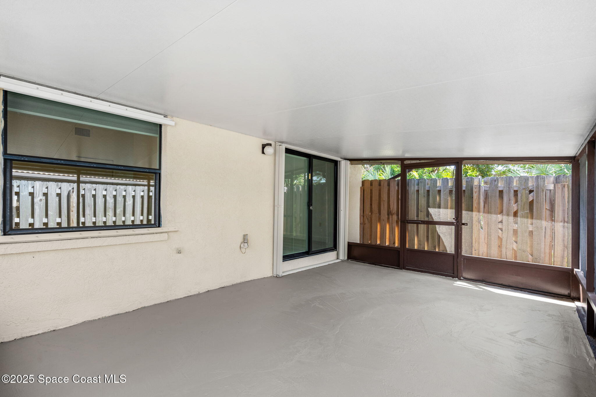 3334 Wind Surf Way Melbourne Beach, FL 32951 - Photo 22 of 42 22-web-or-mls-DSC09567-HDR