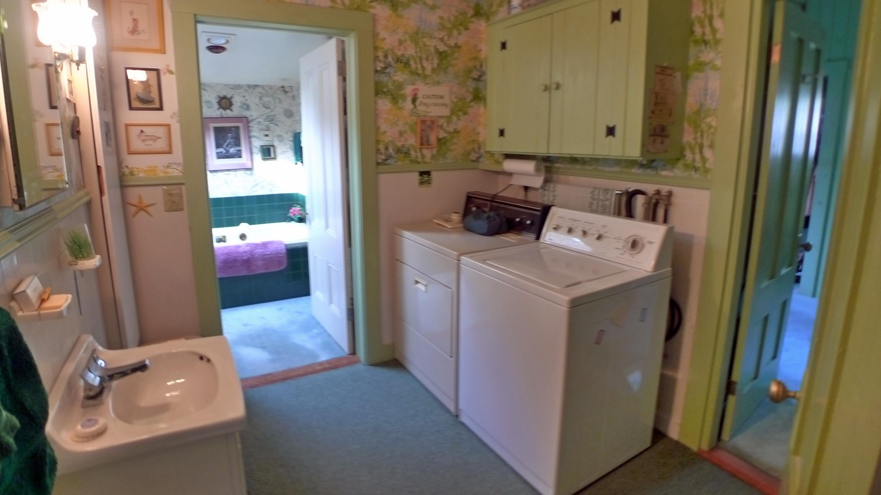 36 Landing Road Southport, ME 04576 - Photo 11 of 32 main house bath