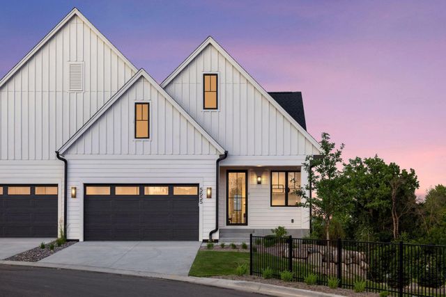 $1,299,000 | 5621 Buffington Lane, Shorewood, MN 55331