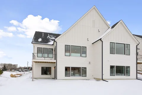 $1,299,000 | 5621 Buffington Lane, Shorewood, MN 55331