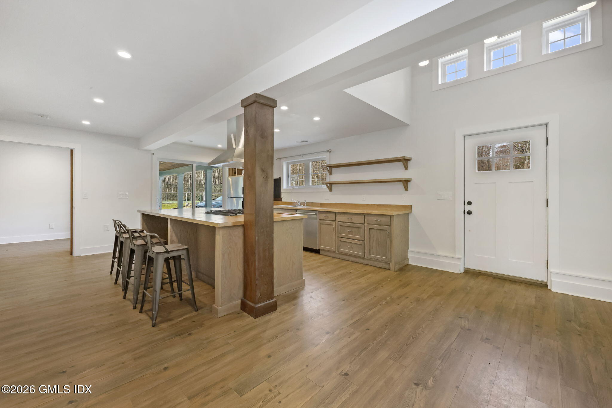 39 Hunting Ridge Road, Unit 2 Greenwich, CT 06831 - Photo 15 of 17 14-web-or-mls-39-hunting-ridge-rd