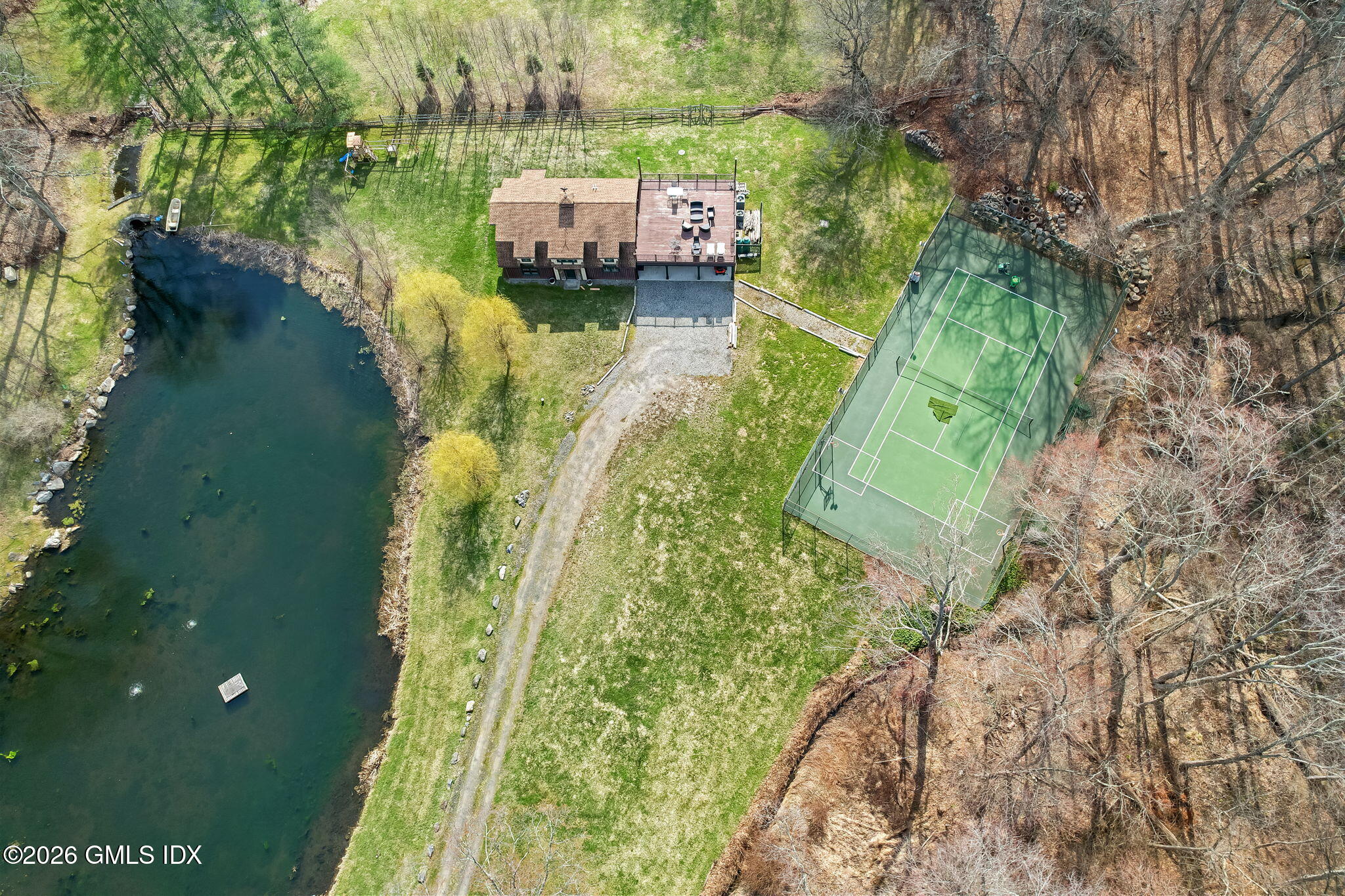 39 Hunting Ridge Road, Unit 2 Greenwich, CT 06831 - Photo 4 of 17 2-web-or-mls-39-hunting-ridge-rd