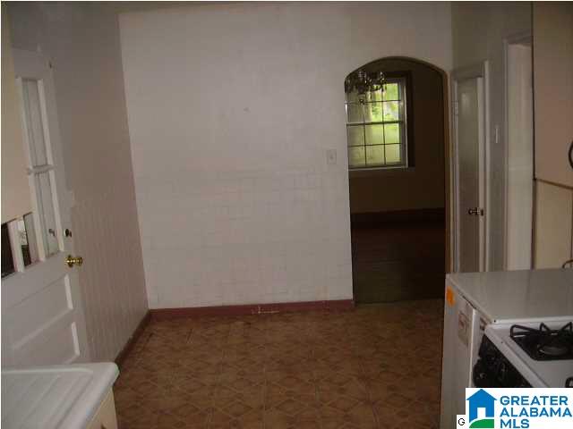 131 Fuller Street Bessemer, AL 35023 - Photo 7 of 19