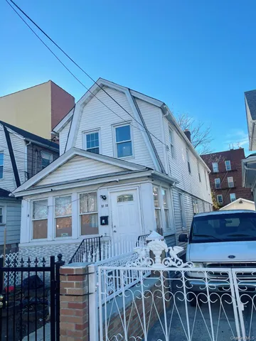 $879,000 | 91-18 173rd Street | Eastwood