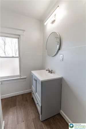 $2,200 | 2001 Ferry Street, Easton, PA 18042
