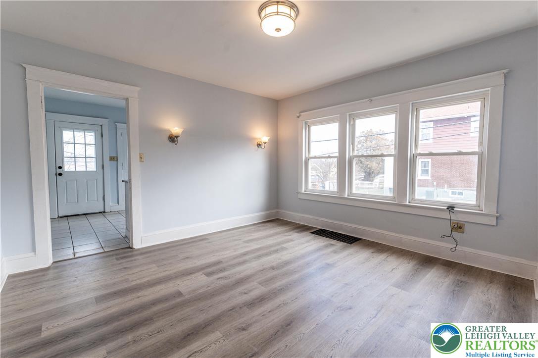 2001 Ferry Street Easton, PA 18042 - Photo 7 of 28