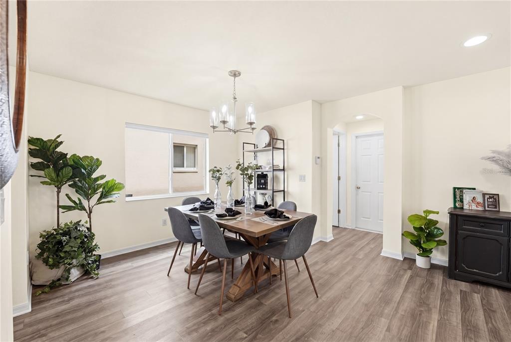 12942 Fennway Ridge Drive Riverview, FL 33579 - Photo 6 of 47