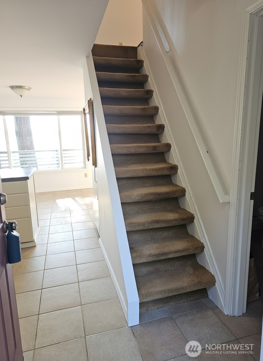 70 East Sund Road Grapeview, WA 98546 - Photo 6 of 36 a view of entryway