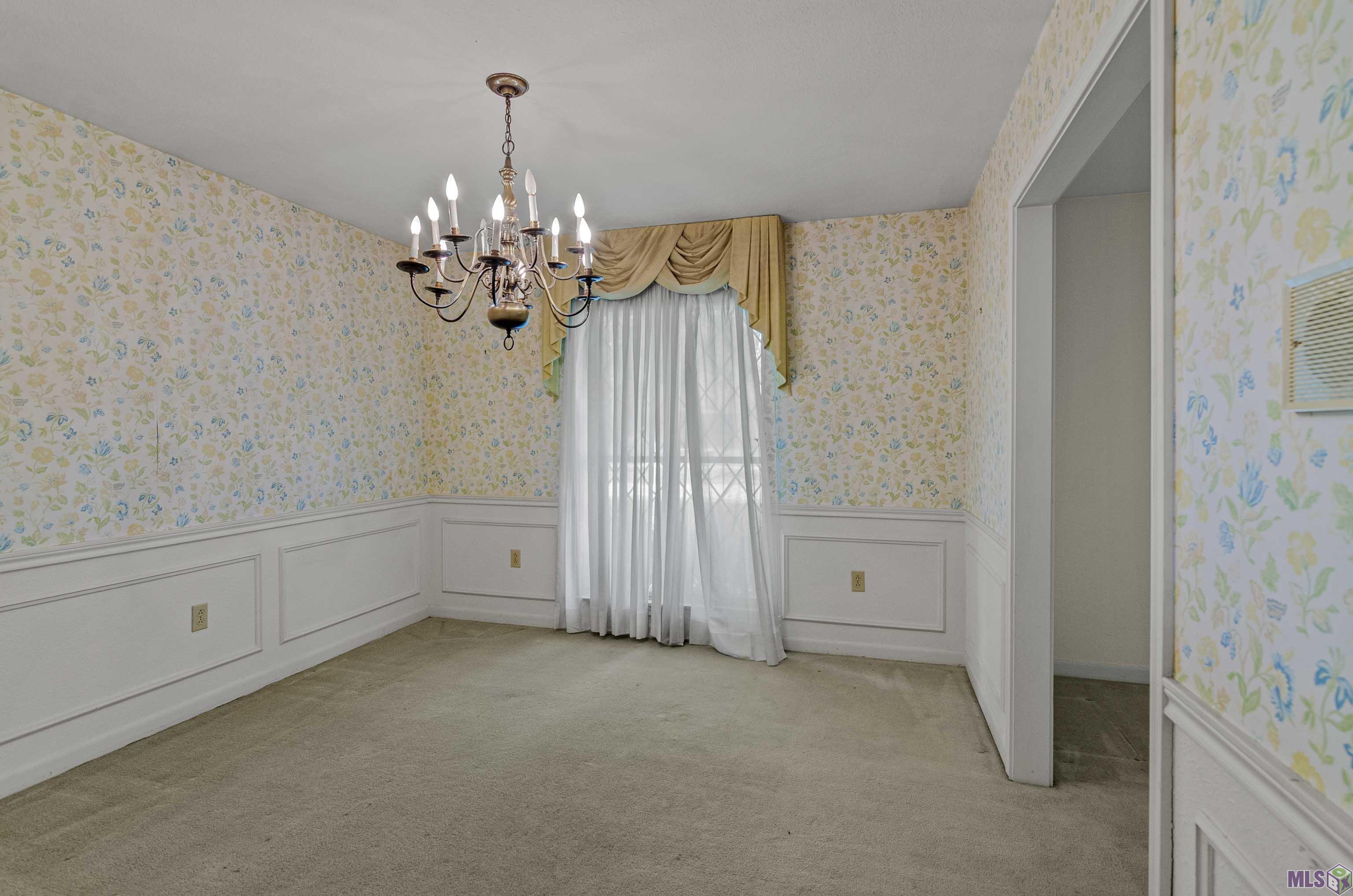 7421 Rienzi Boulevard Baton Rouge, LA 70809 - Photo 7 of 22