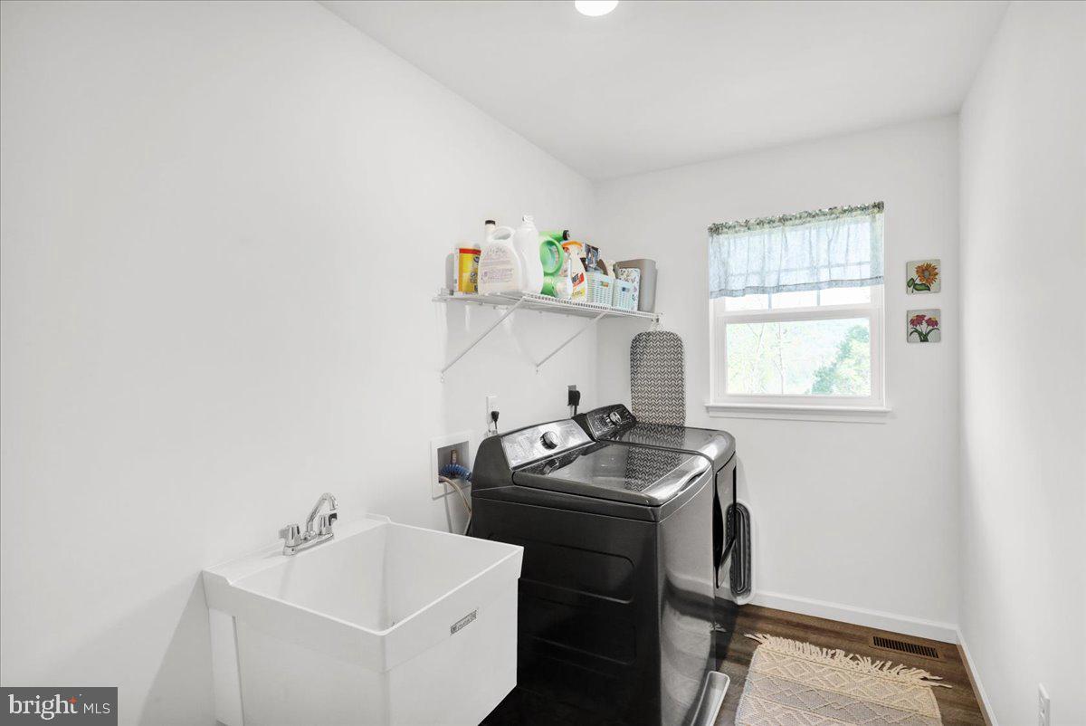 185 Oak Grove Road Morgantown, PA 19543 - Photo 43 of 59 Gallery Image 43