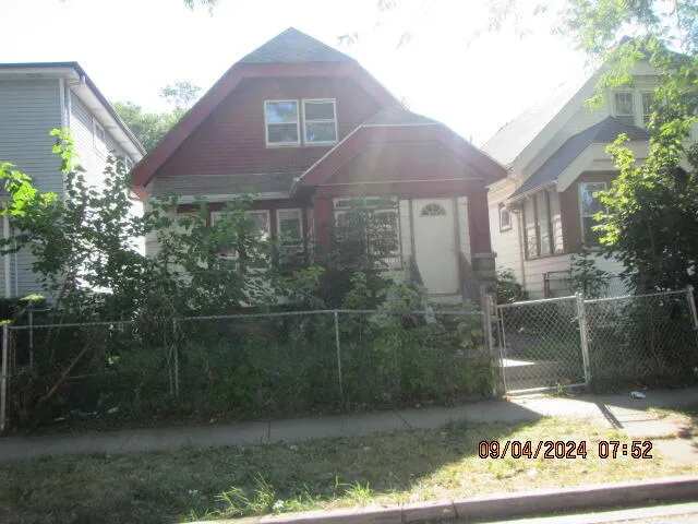 $46,900 | 3716 North 26th Street, Milwaukee, WI 53206