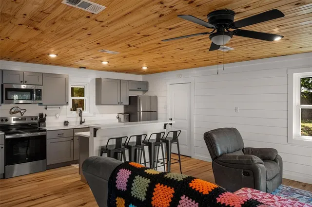 $295,000 | 10131 County Road 3705, Quinlan, TX 75474