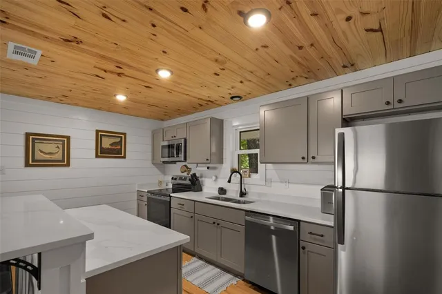 $295,000 | 10131 County Road 3705, Quinlan, TX 75474