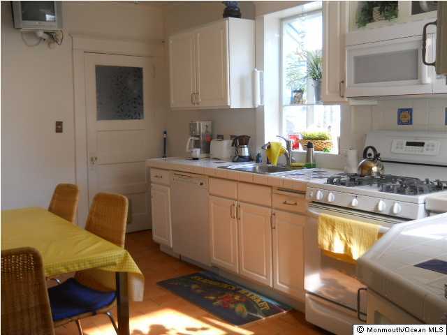 4 Walnut Terrace Keyport, NJ 07735 - Photo 3 of 13 Additional Photo