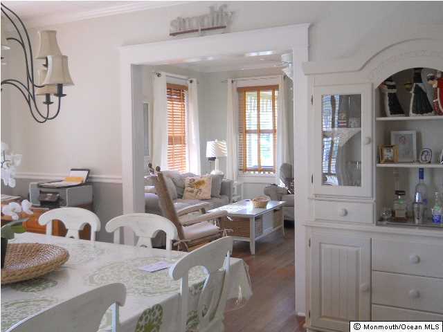 4 Walnut Terrace Keyport, NJ 07735 - Photo 4 of 13 Additional Photo