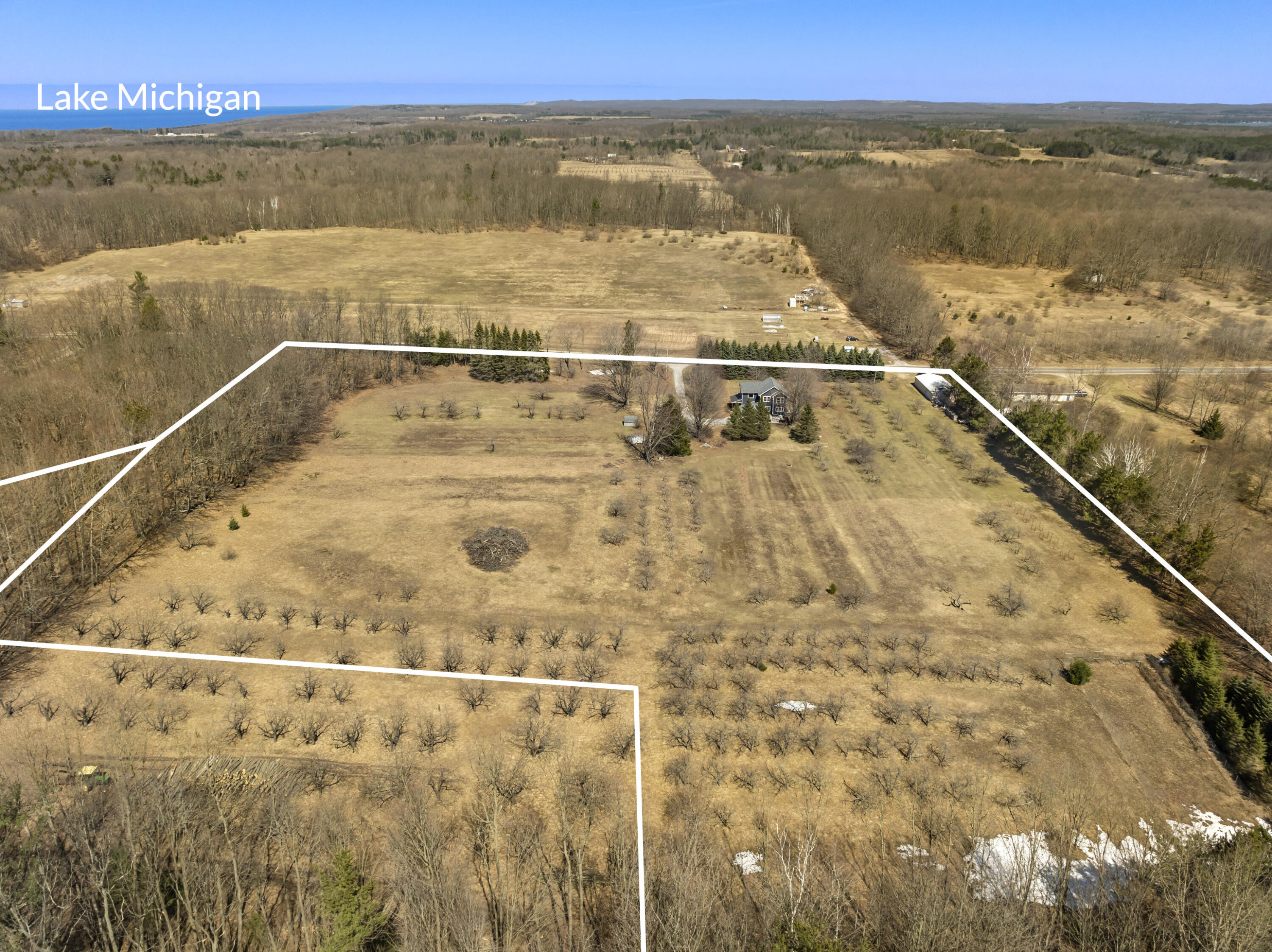 4457 Maidens Road Onekama, MI 49675 - Photo 53 of 56 DJI_20260409130457_0113_D