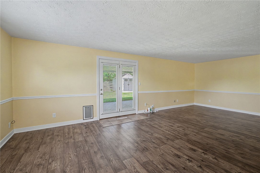 185 Broadripple Road Centerville, OH 45458 - Photo 9 of 43