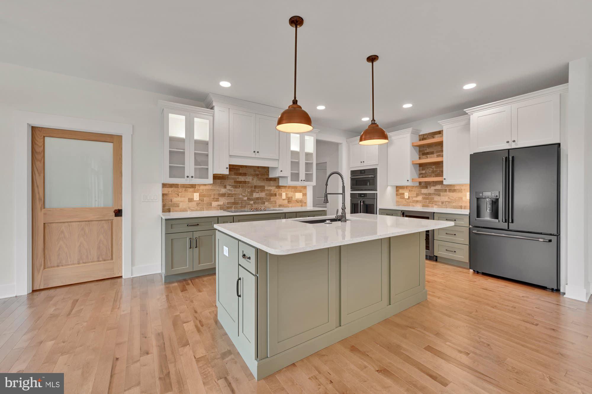 76 Long Lane Kirkwood, PA 17536 - Photo 5 of 26 Gallery Image 5