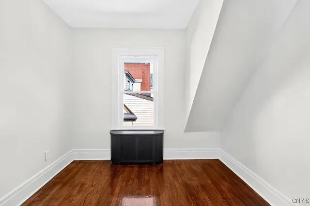 $2,700 | 363 Hickok Avenue, Syracuse, NY 13206