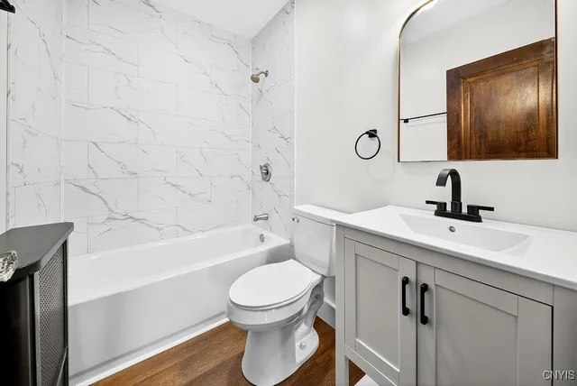 $2,700 | 363 Hickok Avenue, Syracuse, NY 13206