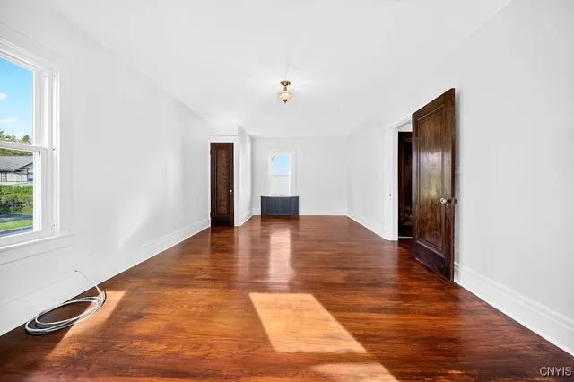 $2,700 | 363 Hickok Avenue, Syracuse, NY 13206