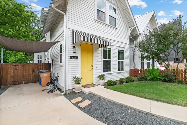 $4,500 | 3206 Garden Villa Lane, Unit A, Austin, TX 78704