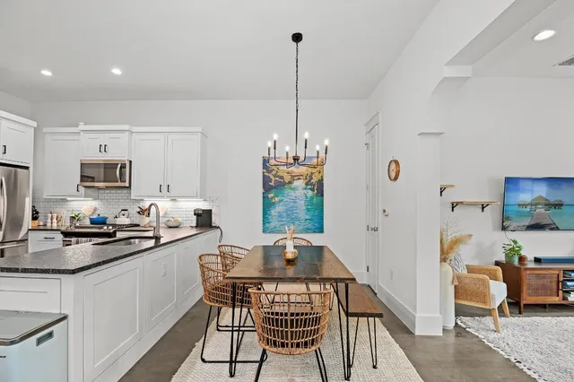 $4,500 | 3206 Garden Villa Lane, Unit A, Austin, TX 78704