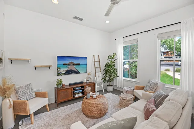 $4,500 | 3206 Garden Villa Lane, Unit A, Austin, TX 78704