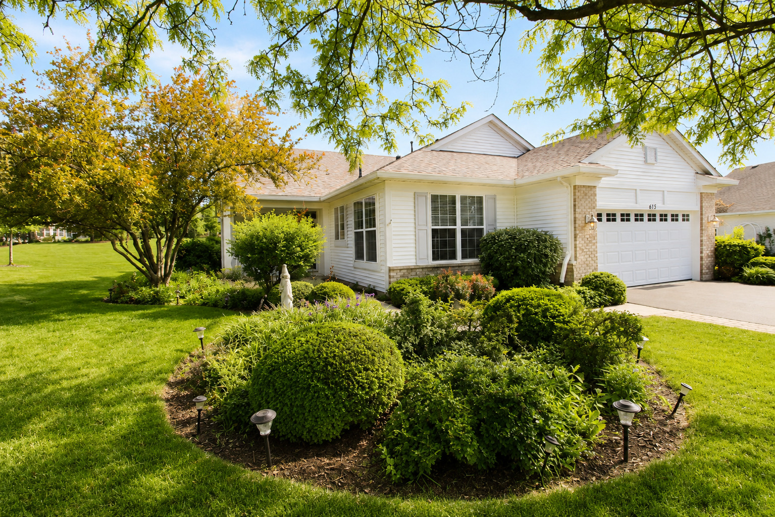 673 Saugatuk Circle Romeoville, IL 60446 - Photo 1 of 28