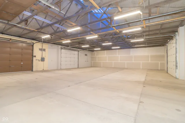 $2,700 | 1166 South 25th Street East, Unit E, Greenfield, IN 46140