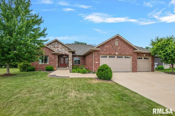 $675,000 | 2009 Old Ironbridge, Chatham, IL 62629