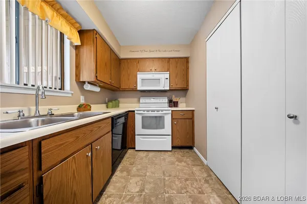 $200,000 | 434 Summer Haven Road, Unit 434, Lake Ozark, MO 65049