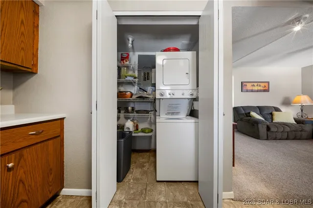 $215,000 | 434 Summer Haven Road, Unit 434, Lake Ozark, MO 65049