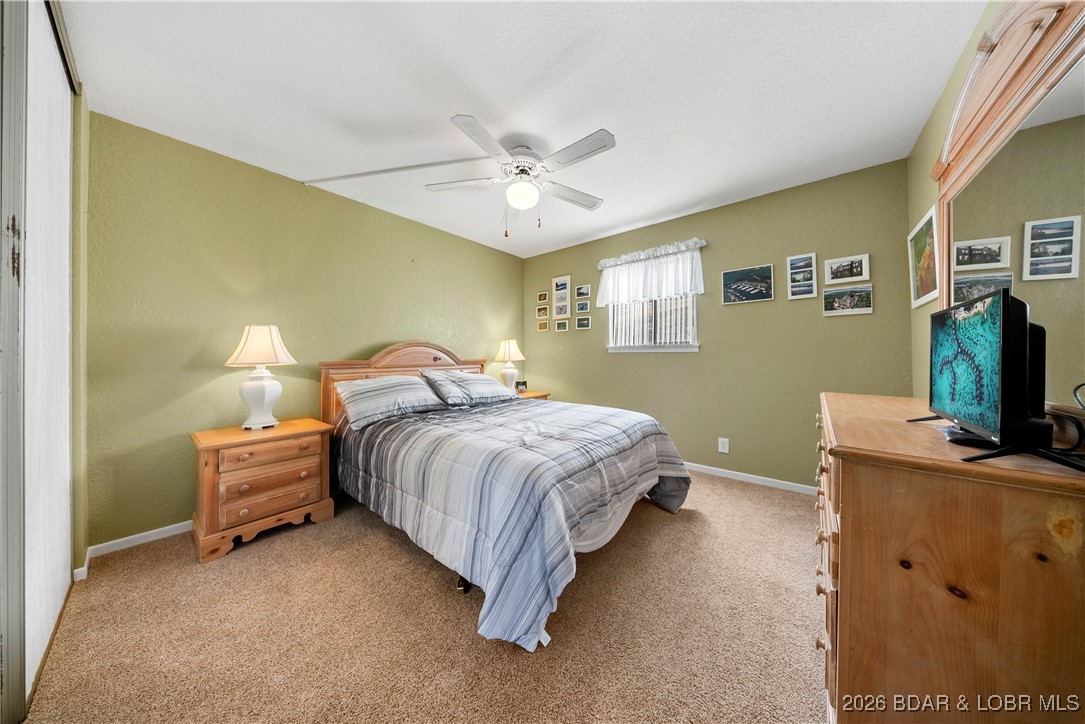 434 Summer Haven Road, Unit 434 Lake Ozark, MO 65049 - Photo 23 of 35 Master Bedroom