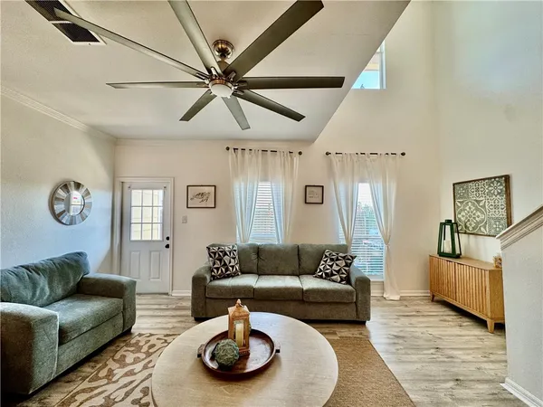 $2,100 | 14214 Ambrosia Street, Unit 101, Corpus Christi, TX 78418